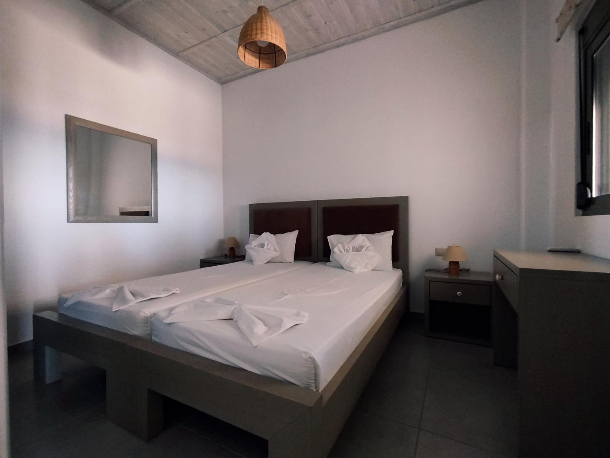 Alexena Apartments Agia Galini Eksteriør billede