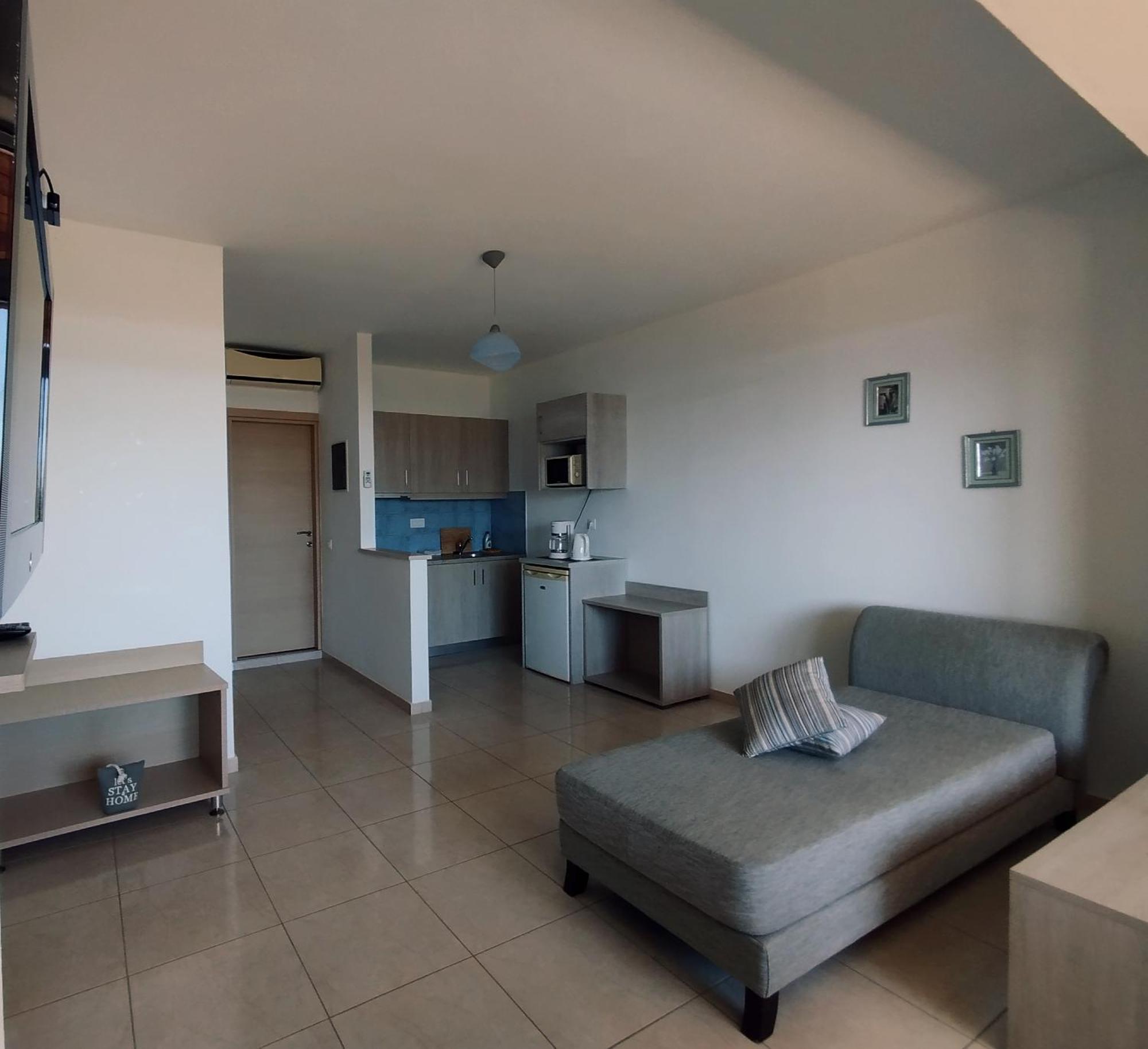 Alexena Apartments Agia Galini Eksteriør billede